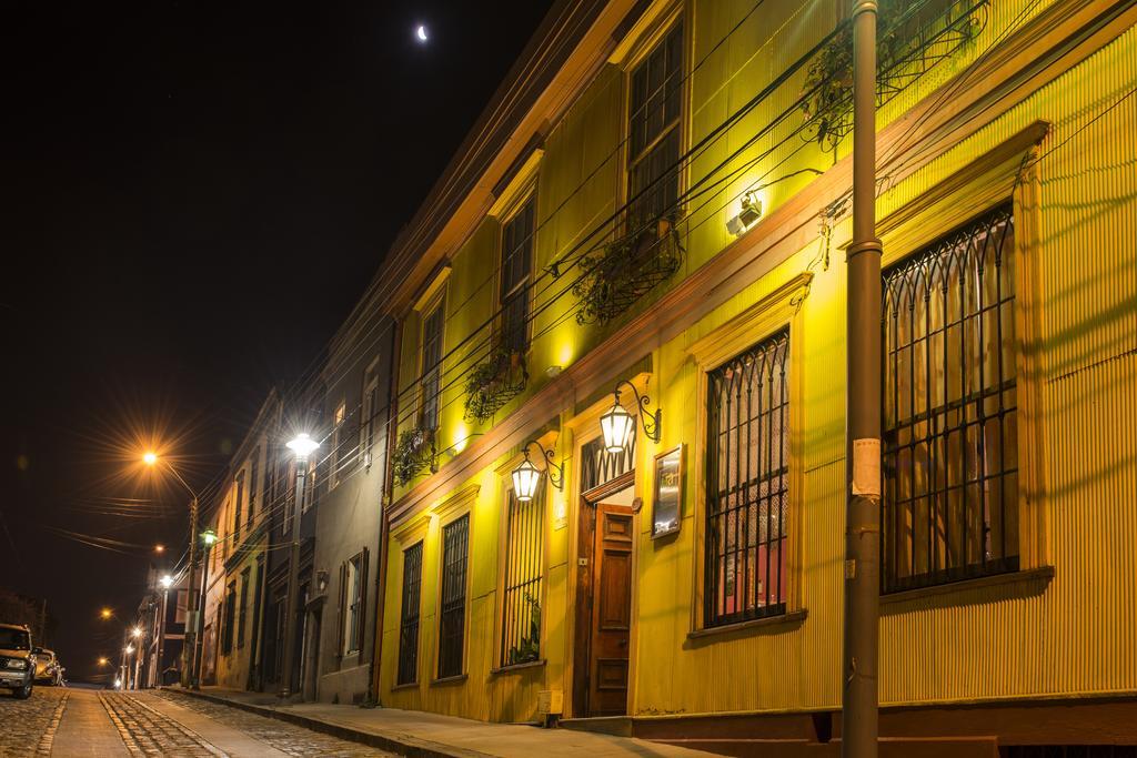 Hotel Boutique Acontraluz Valparaiso Exterior photo